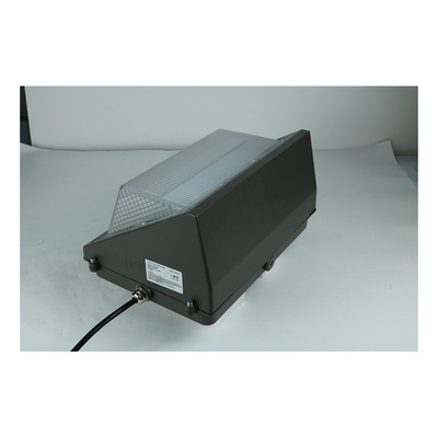 40W 60W LED Wandleuchte 100-277V IP65 Außenwandleuchte
